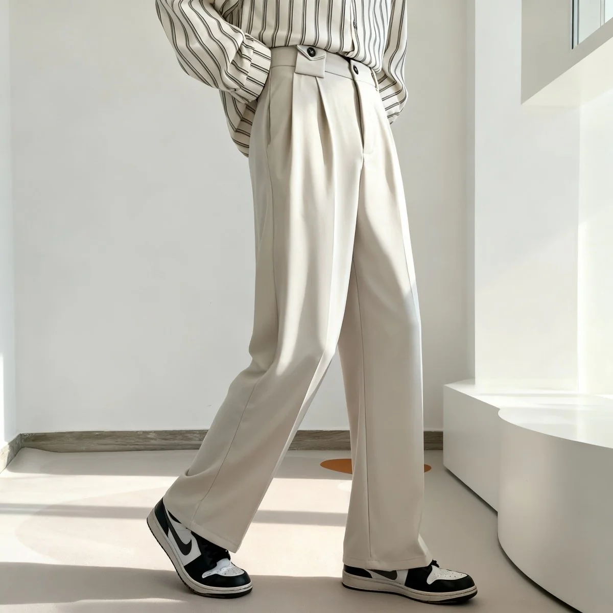 GS No. 108 Loose Pants - Image 2