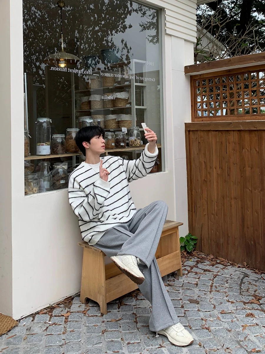 GS No. 144 Vintage Sweater - Image 5