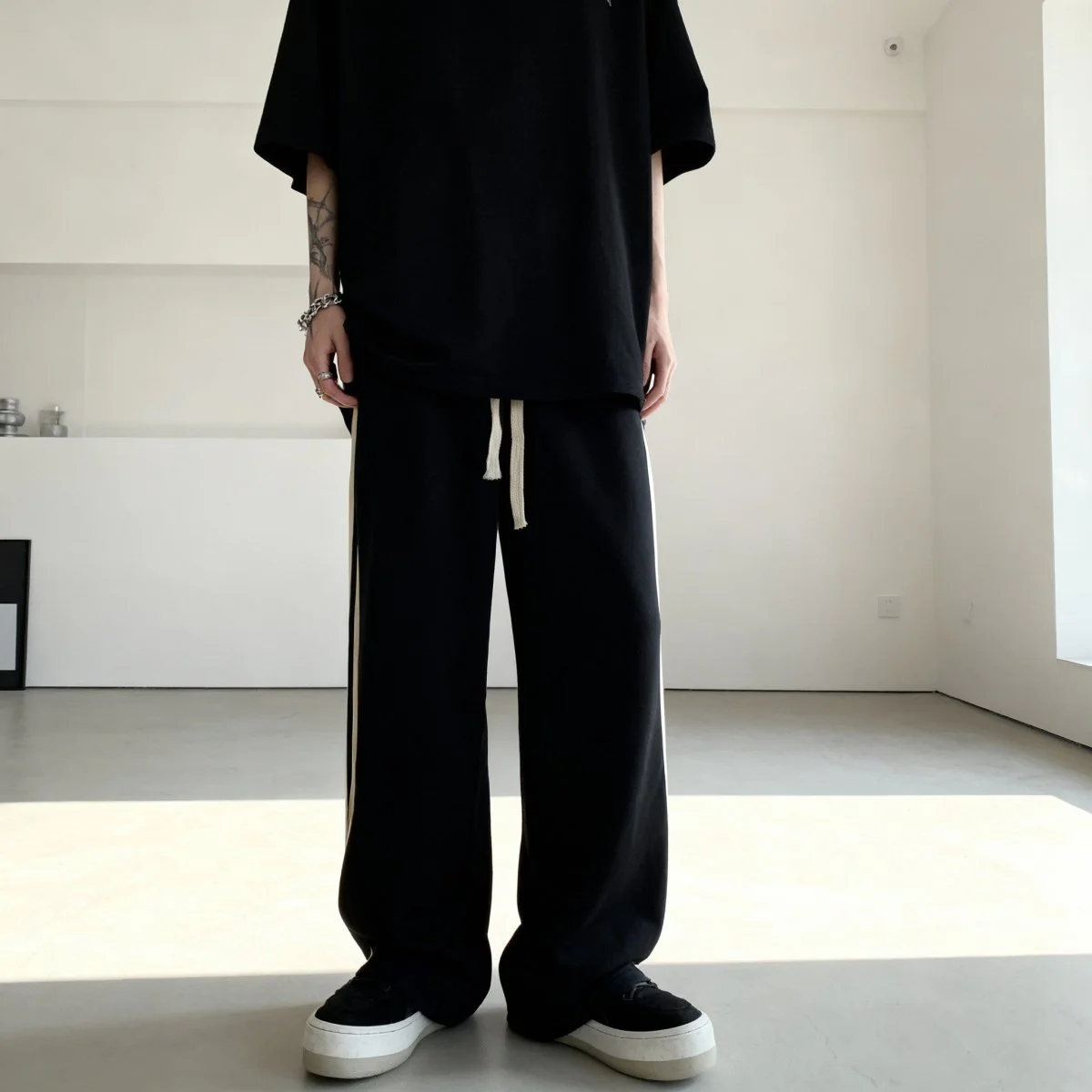 GS No. 163 Striped Loose Jogger Pants - Image 4